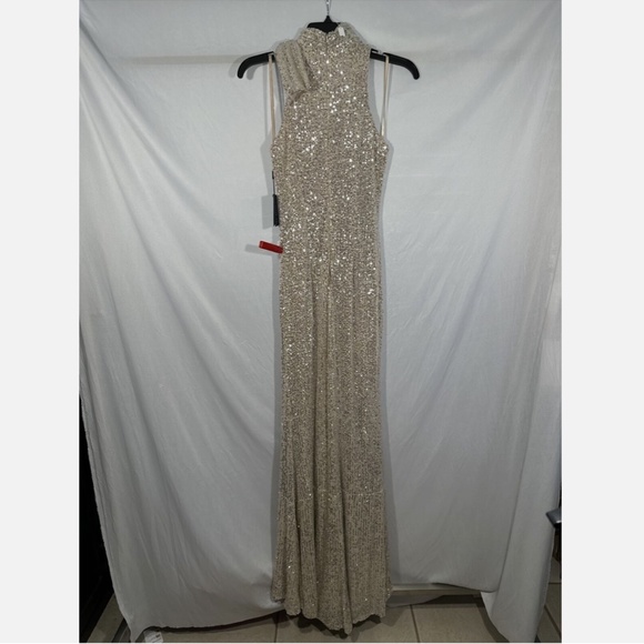 NEW $398 IEENA Mac Duggal [ 0 ] Sequin Bow Halter Neck‎ Column Gown Silver - Picture 10 of 15